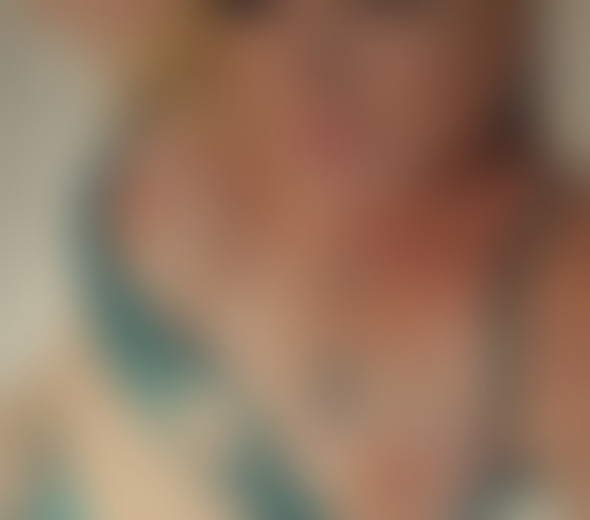 Escorts Surrey Guildford - Photos for English Curvy vikki on tour 16th 17th